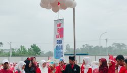 Meriahkan HUT RI ke-80, SDN 004 Bontang Selatan Gelar Karnaval